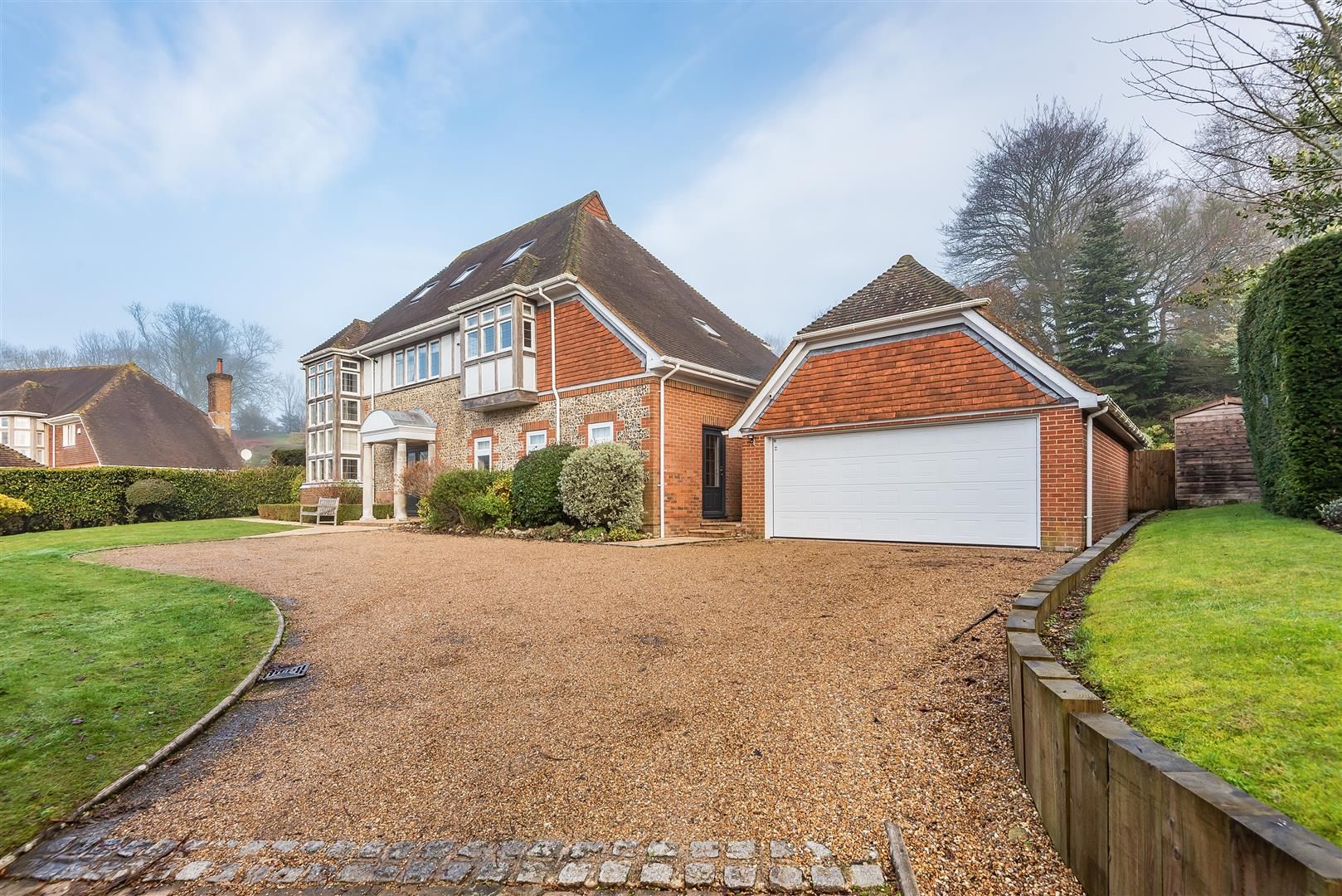 Highbourne Park, Lenham, Maidstone, Kent, ME17 2PE